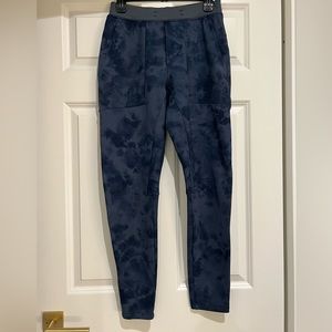 EUC Mens Lululemon Textured Tech Pant